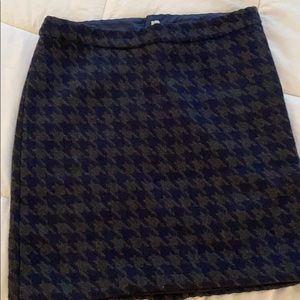 LIKE NEW! Tommy Hilfiger Navy & Gray Skirt